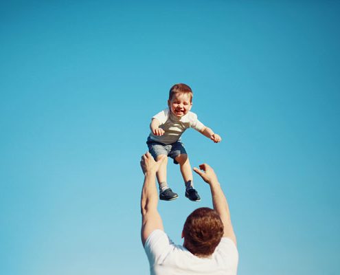 نقش پدر در تربیت فرزند